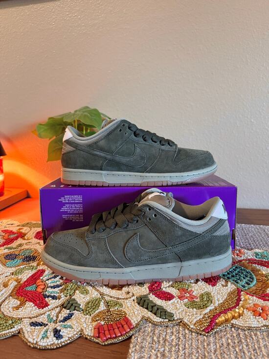 Nike Other - Nike SB Dunk Low Pro B Sequoia Light Army Olive Green Khaki Medium HJ0367 301